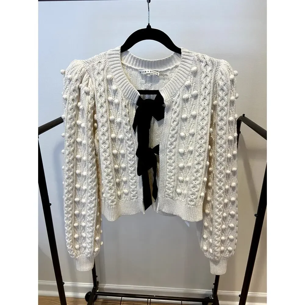 Alice and Olivia Kitty Bows Cardigan size S small - Picture 3 of 6